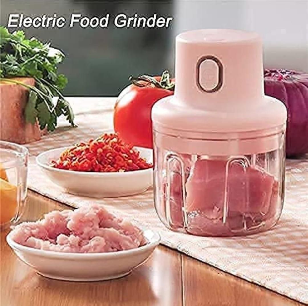 Electric Mini Chopper – Cut Vegetables in Seconds ⚡